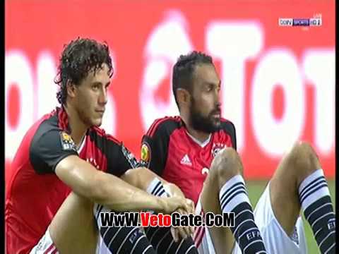 شاهد لاعبو المنتخب المصري في صدمة كبيرة عقب الهزيمة أمام الكاميرون