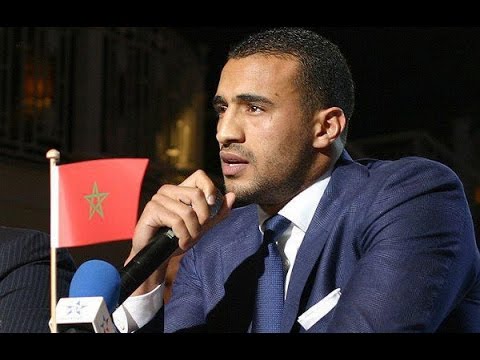 شاهد البطل العالمي يلعب آخر نزال في المغرب